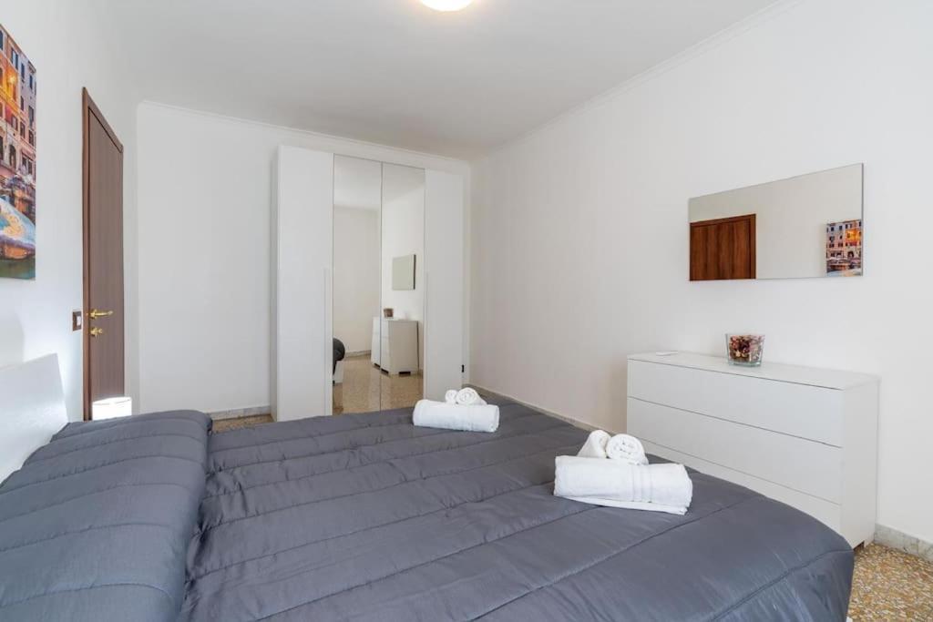 A 100m Dal Tram Gordiani House Roma